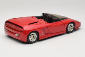 Pininfarina Mythos Raudonas Revell 1:18 8806 Metalas - nuotrauka 3 iš 8
