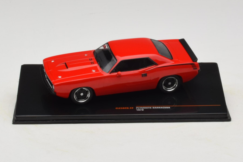 Plymouth Barracuda Raudonas IXO 1:43 CLC592N Metalas