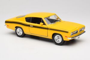 Plymouth Barracuda Geltonas Road Legends 1:18 92178 Metalas - nuotrauka 6 iš 8