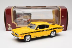 Plymouth Barracuda Geltonas Road Legends 1:18 92178 Metalas - nuotrauka 8 iš 8