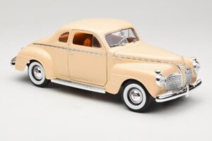 Plymouth Coupe Smėlio Road Signature 1:18 92398 Metalas - nuotrauka 6 iš 8