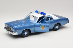 Plymouth Fury Police Pursuit Smokey and the Bandit GreenLight 1:18 19044 Metalas - nuotrauka 2 iš 8