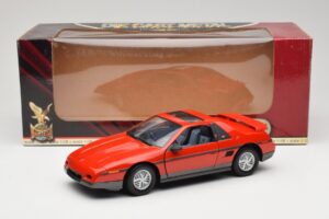 Pontiac Fiero GT Raudonas Road Signature 1:18 92588 Metalas - nuotrauka 8 iš 8