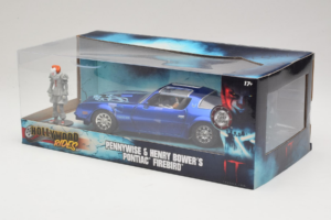 Pontiac Firebird Pennywise With Figure Jada 1:24 31118 Metalas - nuotrauka 3 iš 3