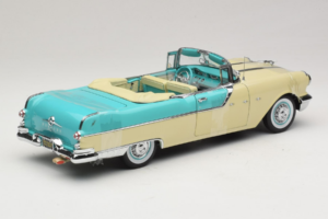Pontiac Star Chief I Love Lucy Nautilus Blue Baltas Sun Star 1:18 5057 Metalas - nuotrauka 3 iš 7