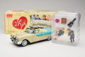 Pontiac Star Chief I Love Lucy Nautilus Blue Baltas Sun Star 1:18 5057 Metalas - nuotrauka 7 iš 7