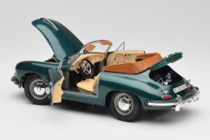 Porsche 356B Kabrioletas Žalias Bburago 1:18 3051-M1 Metalas - nuotrauka 5 iš 8