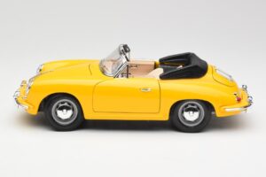 Porsche 356B Kabrioletas Geltonas Bburago 1:18 3031 Metalas - nuotrauka 4 iš 8