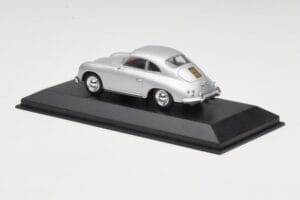 Porsche 356B Coupe Sidabrinis Minichamps 1:43 400064321 Metalas - nuotrauka 3 iš 4