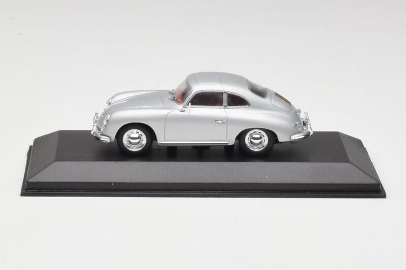 Porsche 356B Coupe Sidabrinis Minichamps 1:43 400064321 Metalas