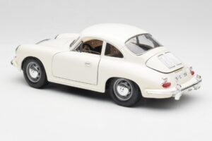 Porsche 356B Baltas Bburago 1:18 3021-M3 Metalas - nuotrauka 7 iš 8