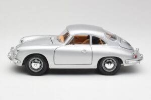 Porsche 356B Sidabrinis & Ruda Salono Bburago 1:18 3021-M2 Metalas - nuotrauka 4 iš 8