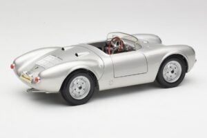 Porsche 550 A Spyder Sidabrinis Maisto 1:18 50314 Metalas - nuotrauka 3 iš 8