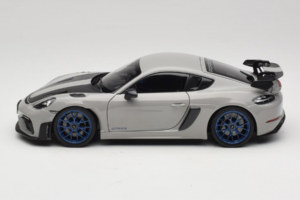 Porsche 718 Cayman 982 GT4 RS Weissach Package Chalk Norev 1:18 187253 Metalas - nuotrauka 4 iš 8