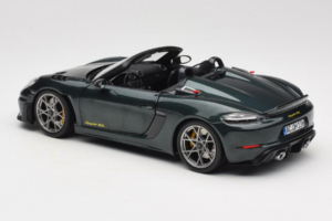 Porsche 718 Spyder RS Weissach Pack Forest Green Norev 1:18 187272 Metalas - nuotrauka 7 iš 8