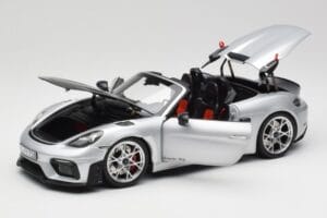 Porsche 718 Spyder RS Weissach Pack GT-Silver Metallic Norev 1:18 187270 Metalas - nuotrauka 2 iš 8