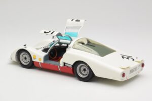 Porsche 906 LH #31 H. Herrmann / H. Linge Porsche System Engineering 24 Hours of Le Mans 1966 Minichamps 1:18 100666131 Metal - nuotrauka 5 iš 8