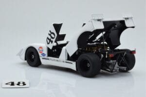 Porsche 908/02 #48 S. McQueen / P. Revson 12 Hours of Sebring 2nd Place Post Race Version 1970 AUTOart 1:18 87072 Metalas - nuotrauka 5 iš 8
