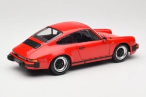 Porsche 911 930 Carrera 3.2 Guards Red Minichamps 1:18 100063021 Metalas - nuotrauka 3 iš 8