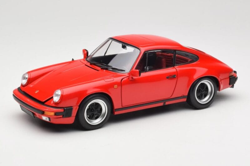 Porsche 911 930 Carrera 3.2 Guards Red Minichamps 1:18 100063021 Metalas