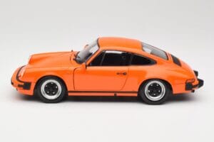 Porsche 911 930 Carrera 3.2 Signal Orange Minichamps 1:18 100063025 Metalas - nuotrauka 4 iš 8