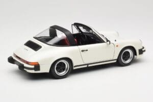 Porsche 911 930 Carrera Targa 3.2 Grand Prix White Minichamps 1:18 100063062 Metalas - nuotrauka 3 iš 8
