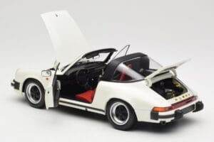 Porsche 911 930 Carrera Targa 3.2 Grand Prix White Minichamps 1:18 100063062 Metalas - nuotrauka 5 iš 8