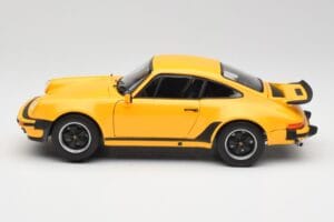 Porsche 911 930 Turbo 3.0 Geltonas Norev 1:18 187579 Metalas - nuotrauka 4 iš 8