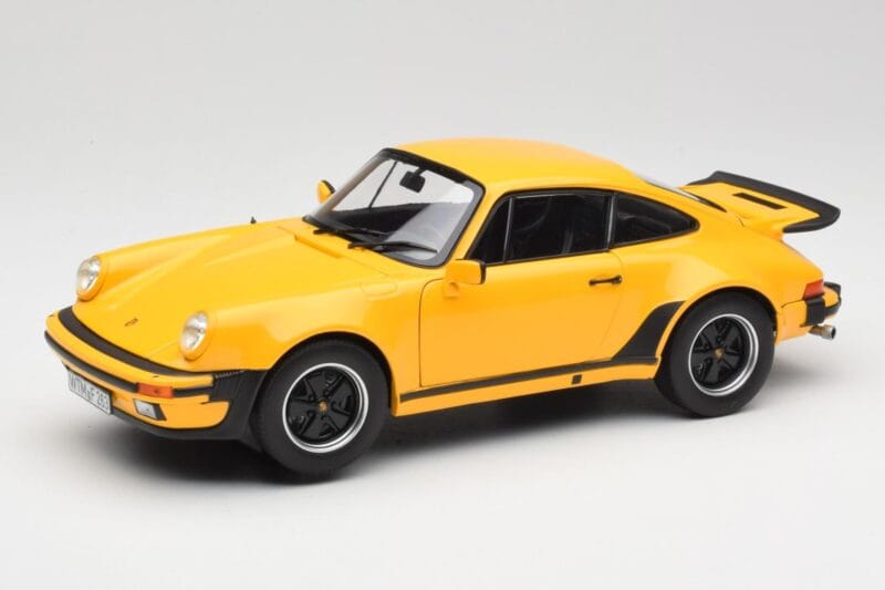 Porsche 911 930 Turbo 3.0 Geltonas Norev 1:18 187579 Metalas