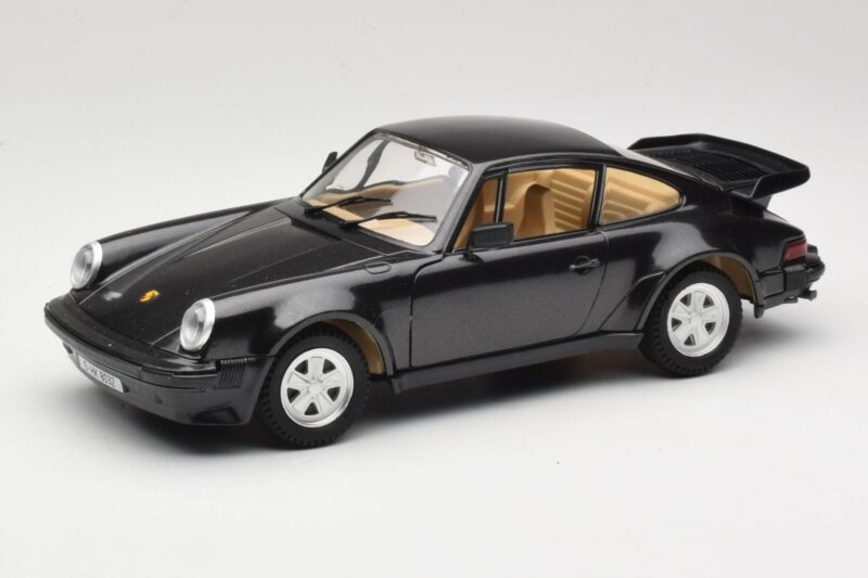 Porsche 911 930 Turbo Žalias Tonka 1:18 01677 Metalas