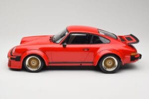 Porsche 911 934 RSR Raudonas 1976 Minichamps 1:12 125766400 Metalas - nuotrauka 3 iš 6