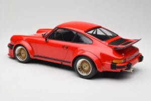 Porsche 911 934 RSR Raudonas 1976 Minichamps 1:12 125766400 Metalas - nuotrauka 5 iš 6