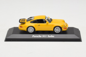 Porsche 911 964 Turbo Geltonas MaxiChamps 1:43 940069104 Metalas