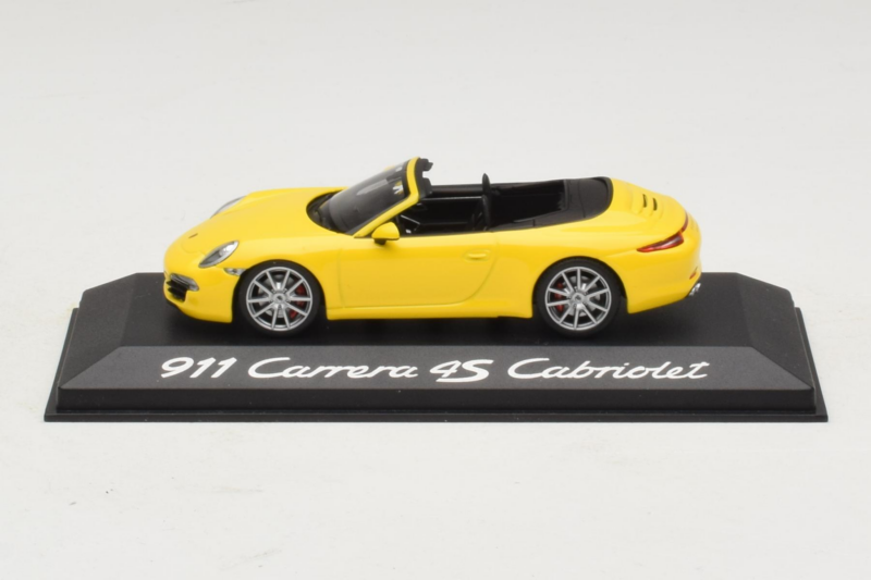 Porsche 911 991 Carrera 4S Kabrioletas Geltonas Minichamps 1:43 WAP0201120C Metalas