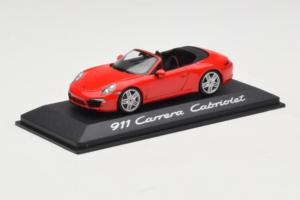 Porsche 911 991 Carrera Kabrioletas Raudonas Minichamps 1:43 WAP0200120C Metalas - nuotrauka 2 iš 4