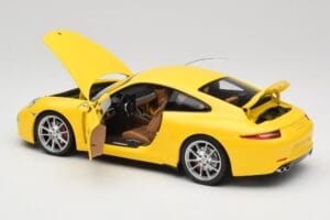 Porsche 911 991 Carrera S Racing Yellow Minichamps 1:18 100061021 Metalas - nuotrauka 5 iš 8