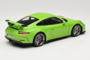 Porsche 911 991 GT3 Žalias Shmee150 Minichamps 1:18 110067025 Metalas - nuotrauka 3 iš 8