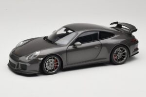 Porsche 911 991 GT3 Grey Metallic Minichamps 1:18 110062720 Metalas