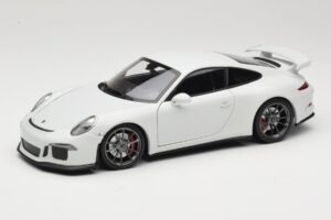 Porsche 911 991 GT3 Baltas Su Sidabriniais Ratais Minichamps 1:18 113062721 Metalas