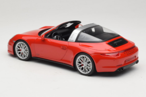 Porsche 911 991 Targa GTS Raudonas GT Spirit 1:18 GT718 Derva - nuotrauka 5 iš 6