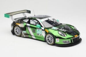 Porsche 911 991.1 GT3 R #540 Black Swan Racing P. Long / T. Pilgrim 24h Daytona 2016 Minichamps 1:18 155166540 Metalas - nuotrauka 4 iš 6