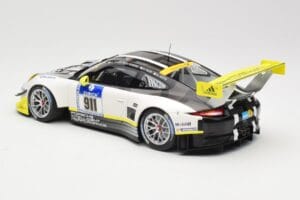 Porsche 911 991.1 GT3 R #911 Manthey Racing N. Tandy / E. Bamber 24h Nurburgring 2016 Minichamps 1:18 155166911 Metalas - nuotrauka 5 iš 6