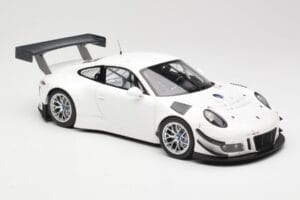 Porsche 911 991.1 GT3 R Baltas Su Sidabriniais Ratais Minichamps 1:18 153166000 Metalas - nuotrauka 4 iš 6