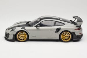 Porsche 911 991.2 GT2 RS Chalk Weissach Package Auksiniai Ratai Minichamps 1:18 155068304 Metalas - nuotrauka 3 iš 6