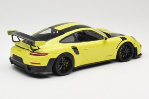 Porsche 911 GT2 RS 991.2 Weissach Package Žalias Juodi Ratai Minichamps 1:18 155068300-1 Metalas - nuotrauka 2 iš 6