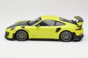 Porsche 911 991.2 GT2 RS Žalsvai Geltonas su Sidabriniais Ratais Minichamps 1:18 155068309 Metalas - nuotrauka 3 iš 6