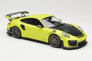 Porsche 911 991.2 GT2 RS Žalsvai Geltonas su Sidabriniais Ratais Minichamps 1:18 155068309 Metalas - nuotrauka 4 iš 6