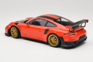 Porsche 911 991.2 GT2 RS Oranžinis Weissach Package Auksiniai Ratai Minichamps 1:18 155068305 Metalas - nuotrauka 5 iš 6