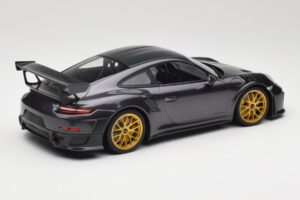 Porsche 911 991.2 GT2 RS Weissach Package Purple Metallic Su Auksiniais Magnio Ratais Minichamps 1:18 153068322 Metalas - nuotrauka 2 iš 6
