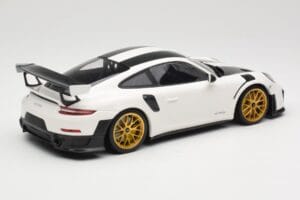 Porsche 911 991.2 GT2 RS Weissach Package Baltas Su Auksiniais Ratais Minichamps 1:18 153068308 Metalas - nuotrauka 2 iš 6